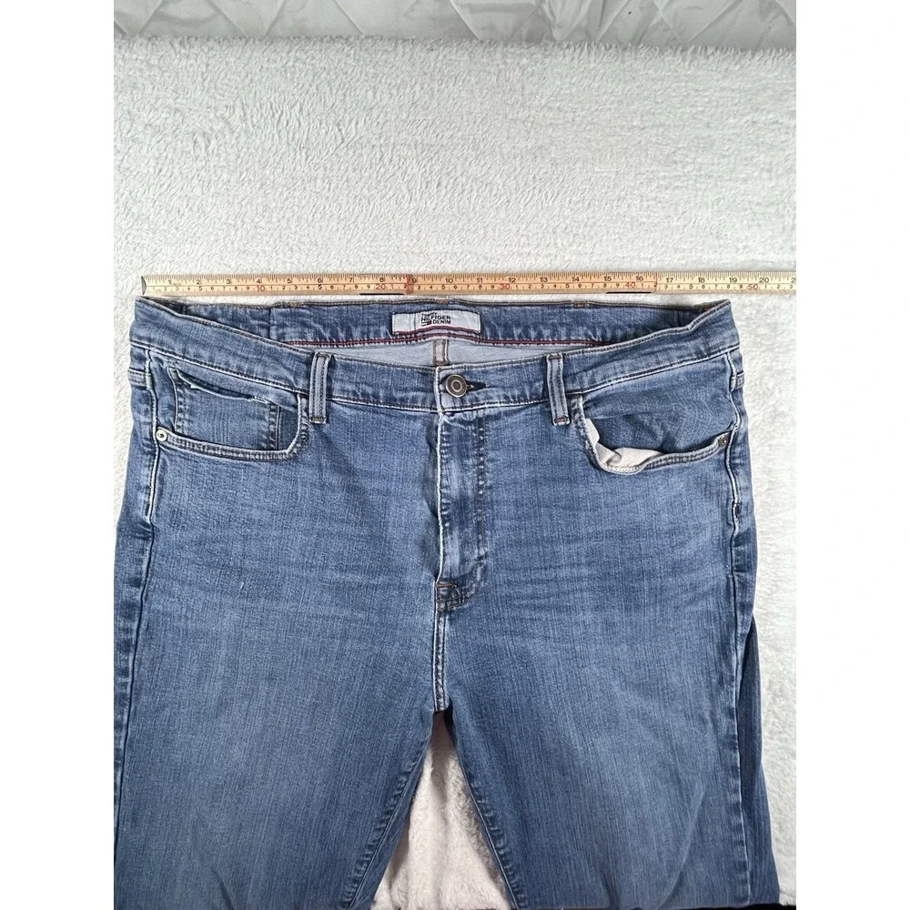 Tommy Hilfiger Denim Jeans Mens 38 Light Wash Straight Fit Stretch Classic Y2K